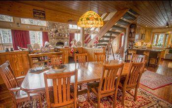 Ambleside Lodge Canmore Extérieur photo